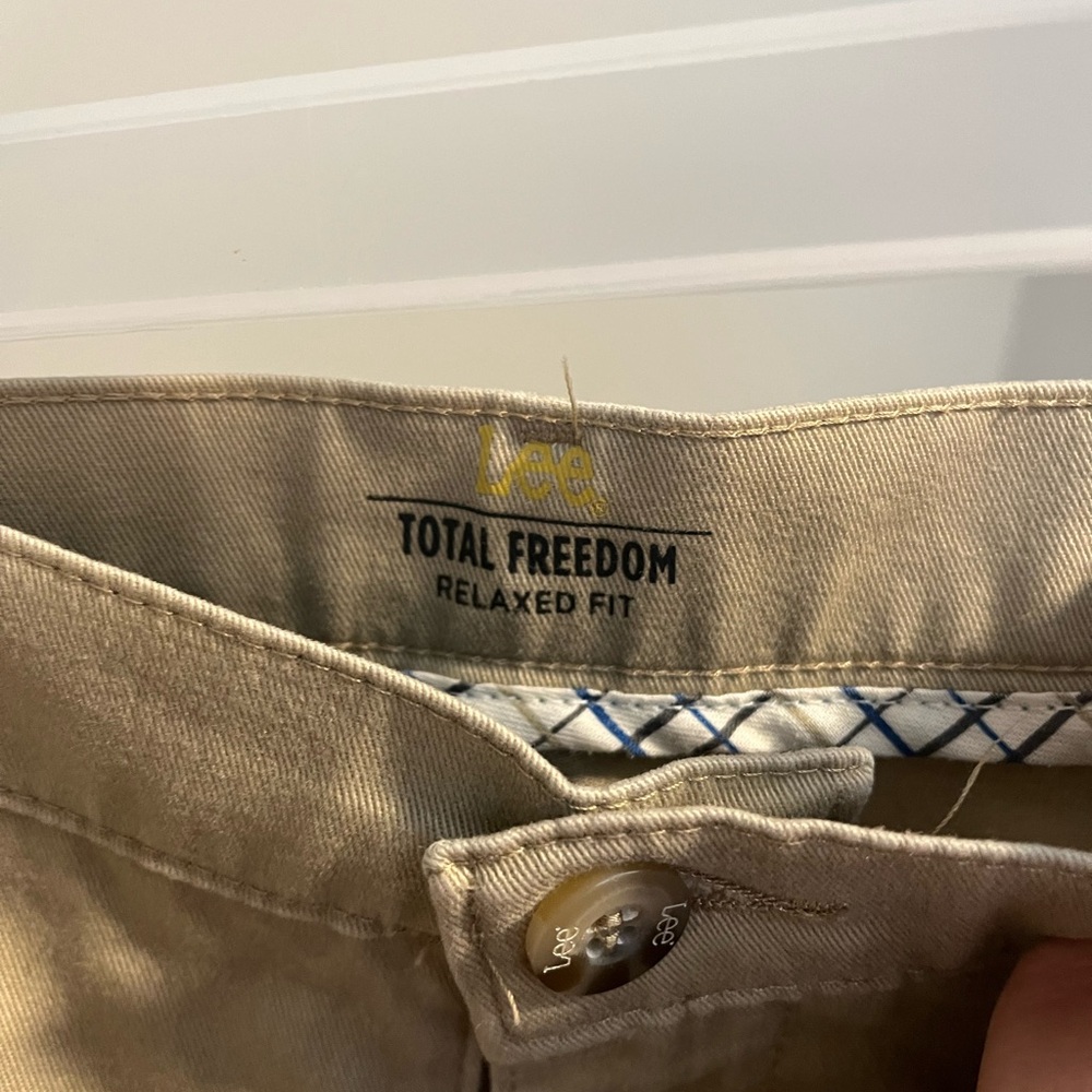 Lee comfort fit relaxed khaki pants